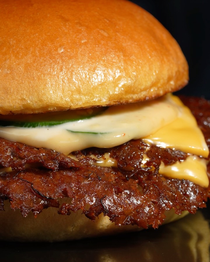 The Miso Smash Burger 🍔🔥
Available in all our restaurants in Paris, across France, London, and Dubai 🌍 until May 9.
Get it while it lasts ⏳👀
#junkburgers #smashburgers #misosauce #burgerlovers
